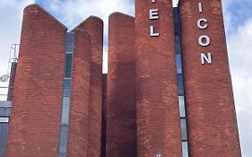Icon Hotel